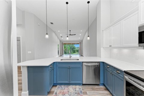 Copropriété à vendre à Bradenton, Floride: 2 chambres, 138.98 m2 № 2405285 - photo 24