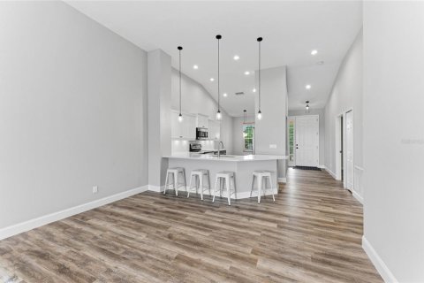 Copropriété à vendre à Bradenton, Floride: 2 chambres, 138.98 m2 № 2405285 - photo 17