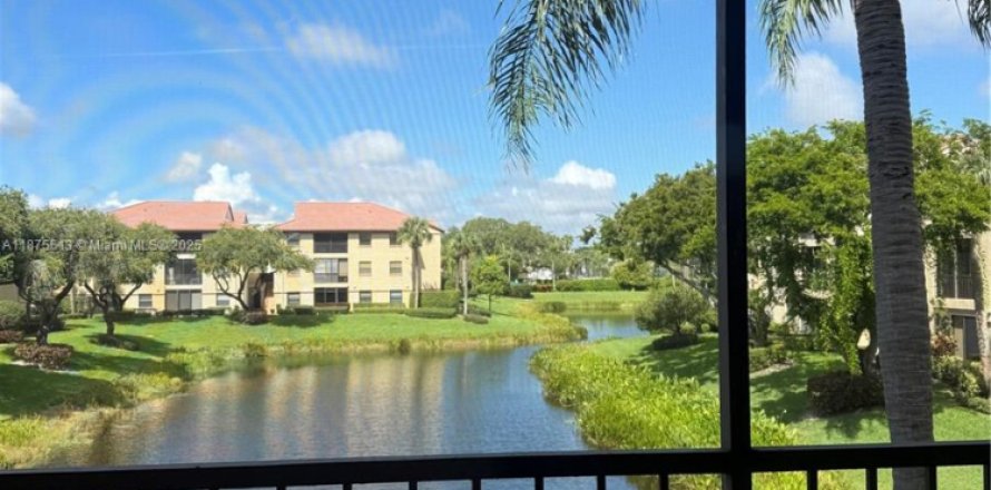 Condo in Boynton Beach, Florida, 3 bedrooms  № 1980360