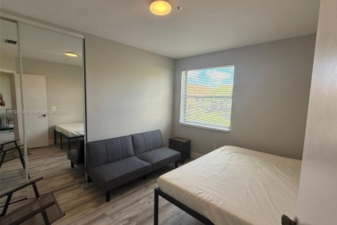 Condo in Boynton Beach, Florida, 3 bedrooms  № 1980360 - photo 15