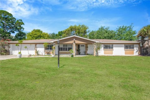 Villa ou maison à Tampa, Floride 4 chambres, 200.67 m2 № 2324595