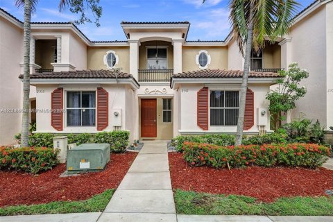 Townhouse in Homestead, Florida 3 bedrooms, 132.66 sq.m. № 2177814