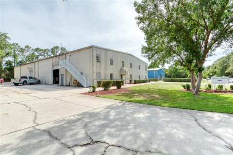 Commercial property in Ormond Beach, Florida № 2429574 - photo 14