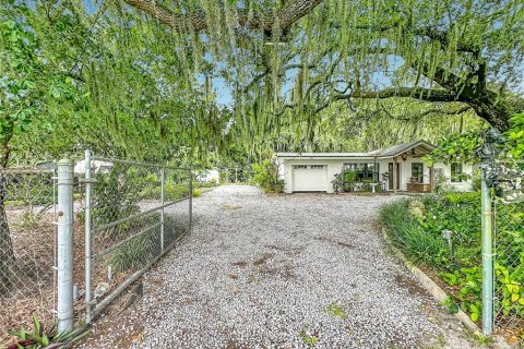 Villa ou maison à vendre à Sanford, Floride: 4 chambres, 196.95 m2 № 2283886 - photo 3