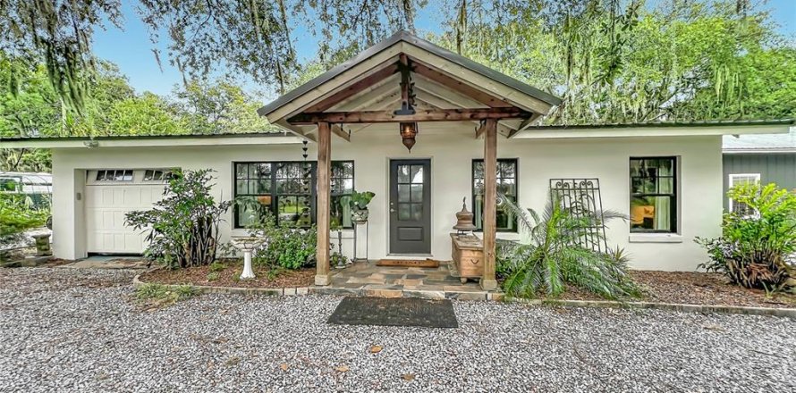 Villa ou maison à Sanford, Floride 4 chambres, 196.95 m2 № 2283886