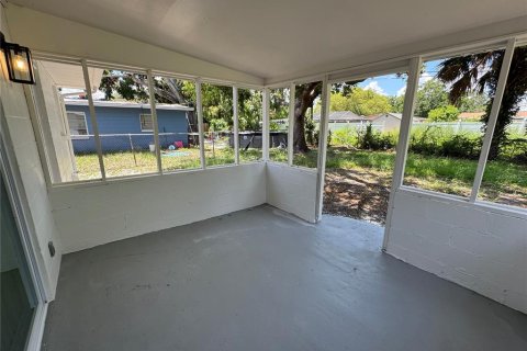 Villa ou maison à louer à Tampa, Floride: 4 chambres, 118.45 m2 № 1853946 - photo 7