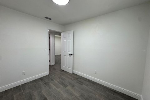Villa ou maison à louer à Tampa, Floride: 4 chambres, 118.45 m2 № 1853946 - photo 18