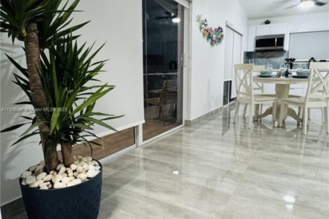 Villa ou maison à vendre à Key Largo, Floride: 4 chambres № 1927603 - photo 19