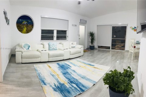 Villa ou maison à vendre à Key Largo, Floride: 4 chambres № 1927603 - photo 22