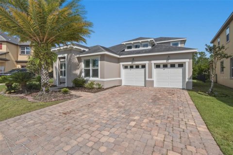 Villa ou maison à vendre à Orlando, Floride: 6 chambres, 271.83 m2 № 2199958 - photo 2