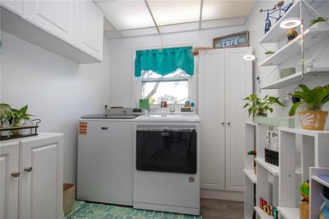Casa en venta en Sun City Center, Florida, 2 dormitorios, 140.84 m2 № 1831678 - foto 20