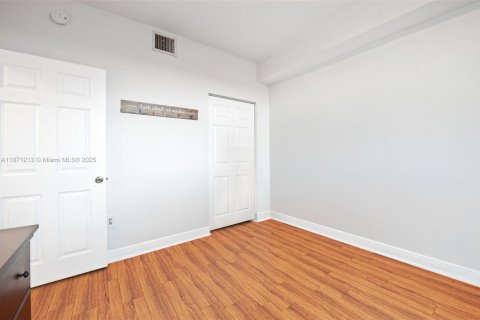 Copropriété à louer à Miami, Floride: 2 chambres, 106.09 m2 № 1925472 - photo 23