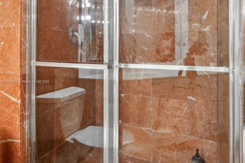 Copropriété à vendre à Aventura, Floride: 4 chambres, 248.98 m2 № 1849215 - photo 13