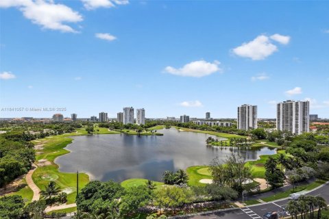 Copropriété à vendre à Aventura, Floride: 4 chambres, 248.98 m2 № 1849215 - photo 26