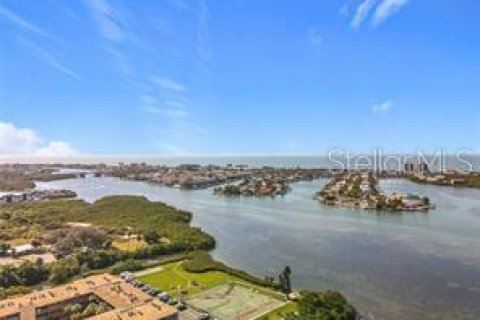 Copropriété à vendre à Largo, Floride: 2 chambres, 91.04 m2 № 2406357 - photo 26