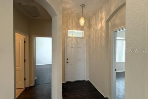 Villa ou maison à louer à Sun City Center, Floride: 3 chambres, 146.41 m2 № 2391156 - photo 6