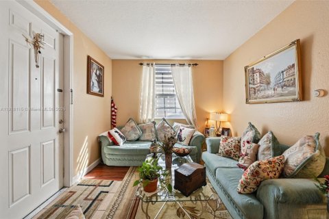 Adosado en venta en Homestead, Florida, 3 dormitorios, 108.6 m2 № 1975253 - foto 5