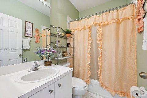 Adosado en venta en Homestead, Florida, 3 dormitorios, 108.6 m2 № 1975253 - foto 17