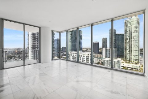 Condo in Miami, Florida, 2 bedrooms  № 1471674 - photo 3