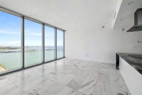 Condo in Miami, Florida, 2 bedrooms  № 1471674 - photo 6