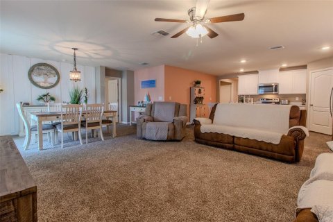 Casa en venta en Palm Coast, Florida, 4 dormitorios, 172.98 m2 № 1907894 - foto 18
