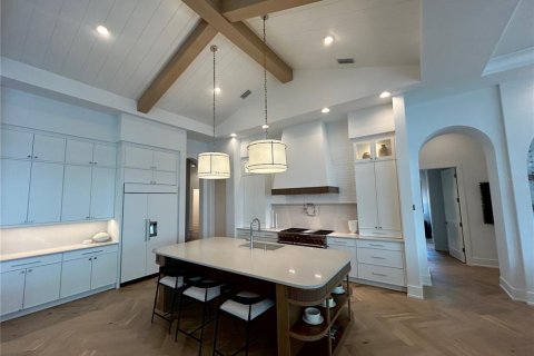 House in Sarasota, Florida 4 bedrooms, 425.03 sq.m. № 2205017 - photo 5