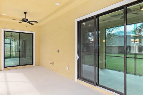 House in Palm Coast, Florida 3 bedrooms, 187.48 sq.m. № 1879521 - photo 18