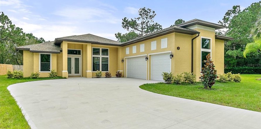 House in Palm Coast, Florida 3 bedrooms, 187.48 sq.m. № 1879521