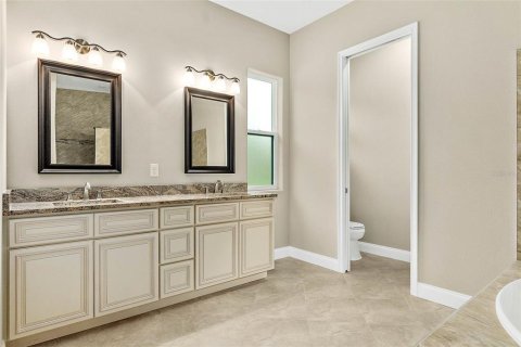 House in Palm Coast, Florida 3 bedrooms, 187.48 sq.m. № 1879521 - photo 6