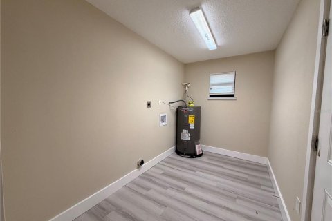 Villa ou maison à vendre à Melbourne, Floride: 4 chambres, 163.51 m2 № 2402871 - photo 20