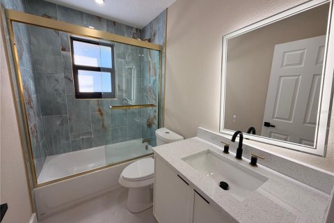 Villa ou maison à vendre à Melbourne, Floride: 4 chambres, 163.51 m2 № 2402871 - photo 14
