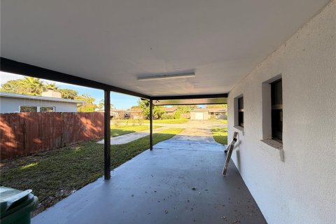 Villa ou maison à vendre à Melbourne, Floride: 4 chambres, 163.51 m2 № 2402871 - photo 30