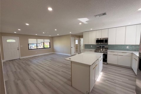 Villa ou maison à vendre à Melbourne, Floride: 4 chambres, 163.51 m2 № 2402871 - photo 7