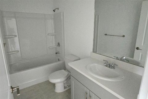 Townhouse in Davenport, Florida 3 bedrooms, 130.71 sq.m. № 2196648 - photo 21