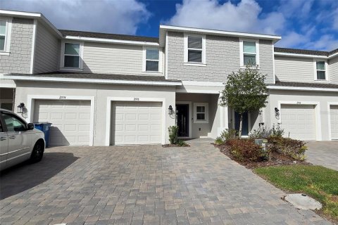 Townhouse in Davenport, Florida 3 bedrooms, 130.71 sq.m. № 2196648 - photo 2