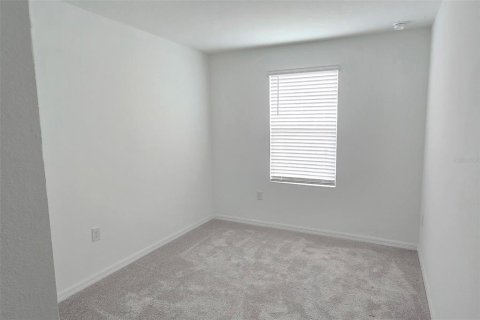 Townhouse in Davenport, Florida 3 bedrooms, 130.71 sq.m. № 2196648 - photo 25