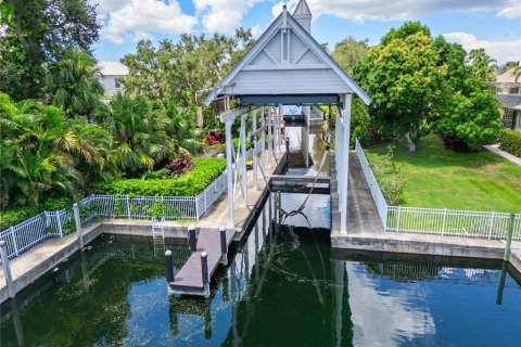 House in Bradenton, Florida 3 bedrooms, 224.17 sq.m. № 1886122 - photo 23