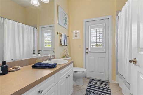House in Bradenton, Florida 3 bedrooms, 224.17 sq.m. № 1886122 - photo 20