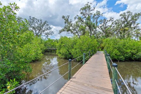 House in Bradenton, Florida 3 bedrooms, 224.17 sq.m. № 1886122 - photo 24