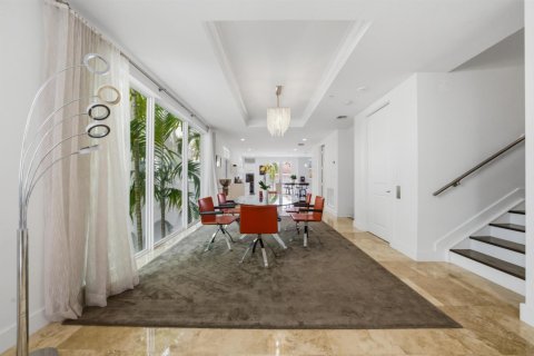 Купить таунхаус в Форт-Лодердейл, Флорида 6 комнат, 364.92м2, № 2178751 - фото 12