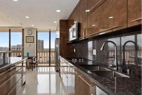 Condo à Aventura, Floride, 3 chambres  № 2039096