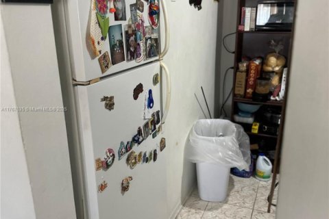 Copropriété à vendre à Miami, Floride: 1 chambre, 62.8 m2 № 1985456 - photo 4