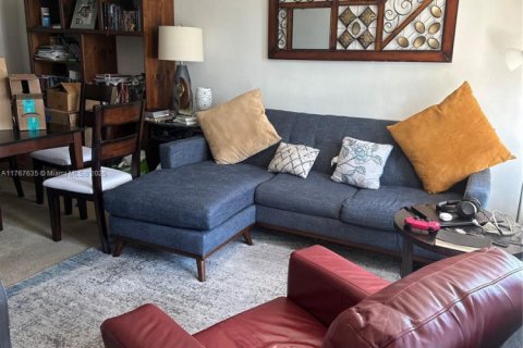 Copropriété à vendre à Miami, Floride: 1 chambre, 62.8 m2 № 1985456 - photo 6