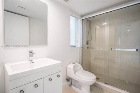 Appartement à louer à Miami Beach, Floride: 2 chambres, 76.74 m2 № 1952270 - photo 17