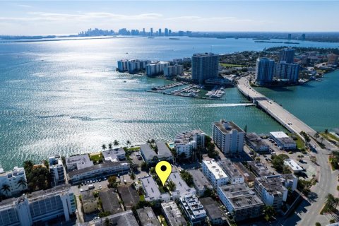 Appartement à louer à Miami Beach, Floride: 2 chambres, 76.74 m2 № 1952270 - photo 20