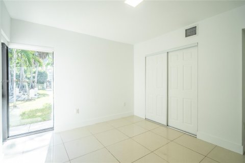 Appartement à louer à Miami Beach, Floride: 2 chambres, 76.74 m2 № 1952270 - photo 16