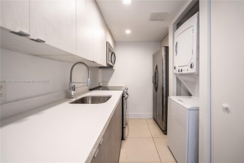 Appartement à louer à Miami Beach, Floride: 2 chambres, 76.74 m2 № 1952270 - photo 7