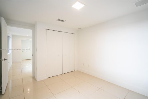 Appartement à louer à Miami Beach, Floride: 2 chambres, 76.74 m2 № 1952270 - photo 10