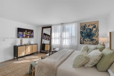 Condo in Riviera Beach, Florida, 2 bedrooms  № 2007586 - photo 19