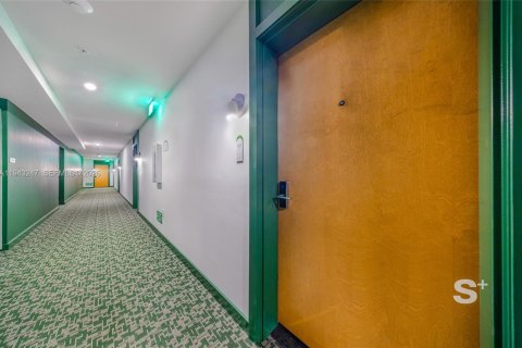 Copropriété à vendre à Miami, Floride: 1 chambre, 60.39 m2 № 1999557 - photo 23